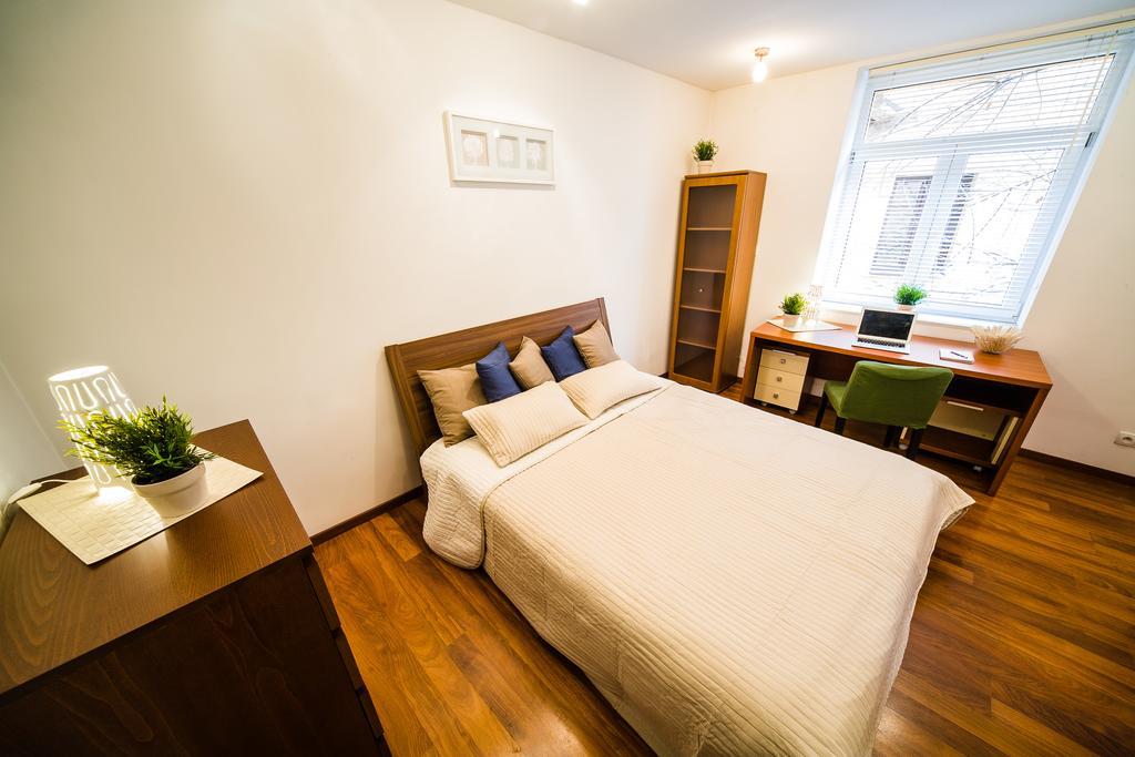 Wawel Cracow Old City Apartments - Friendhouse Apartments Kraków Zewnętrze zdjęcie