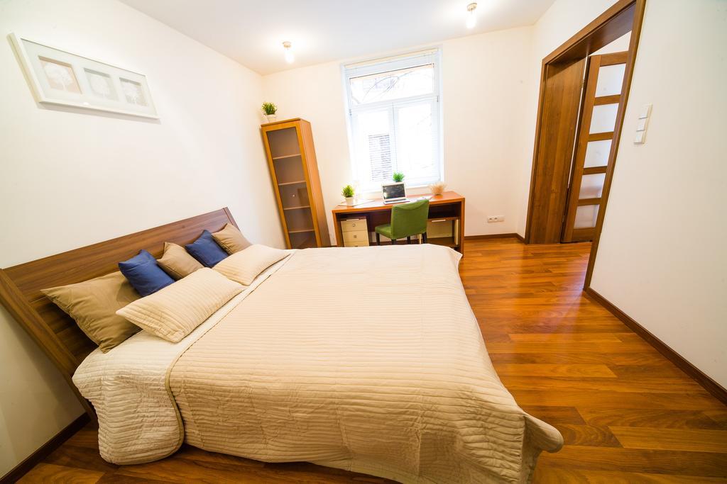 Wawel Cracow Old City Apartments - Friendhouse Apartments Kraków Zewnętrze zdjęcie